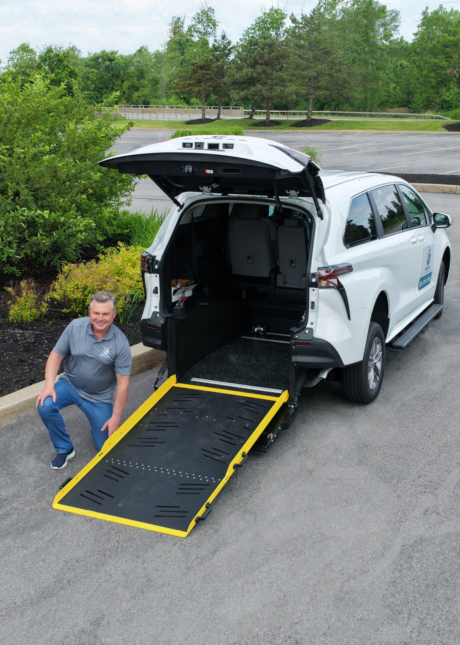 Anuvia wheelchair accessible ramp vehicle